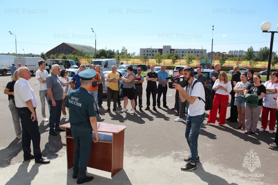 В торговом центре Реутова прошли пожарно-тактические учения